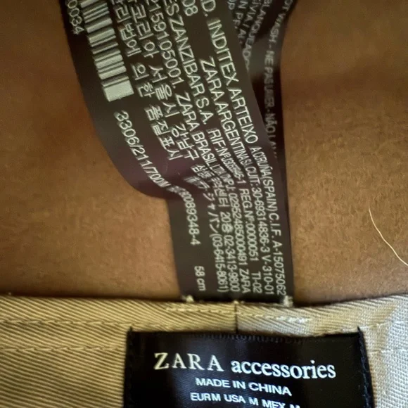 Zara Feathered Hat 🤍💙 - Picture 6 of 6